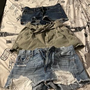 American Eagle shorts - size 6